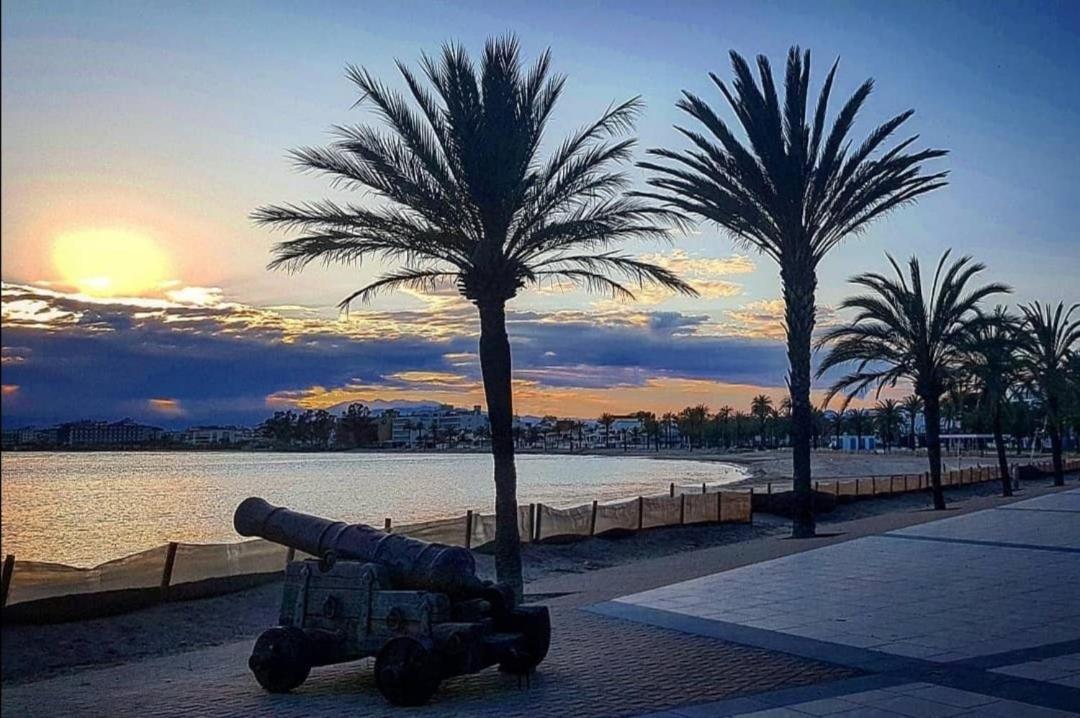 شقة Global Immo 3330 Royal Marina I Tramuntana 4-10 روساس المظهر الخارجي الصورة